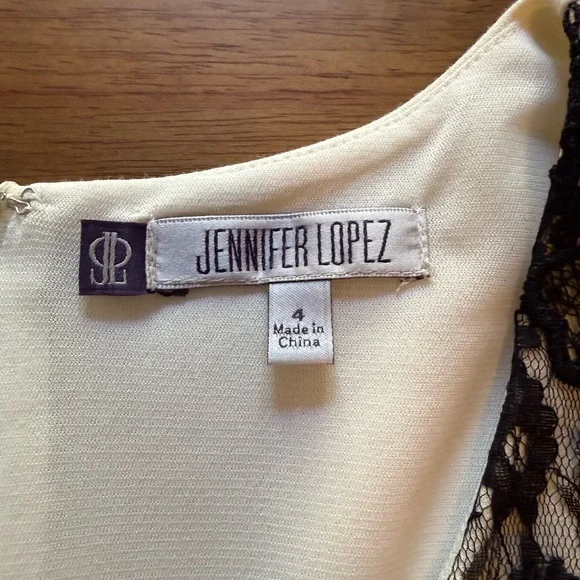 Jennifer Lopez Black and Cream Lace Dress Size 4 - Picture 3 of 4